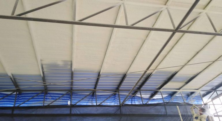 พ่นโฟม PU ใต้ท้อง_210806_11